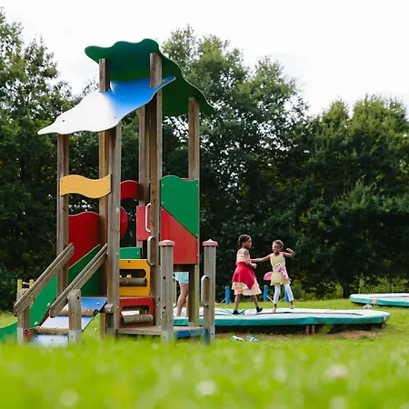 Glamping Οργανωμένο κάμπινγκ