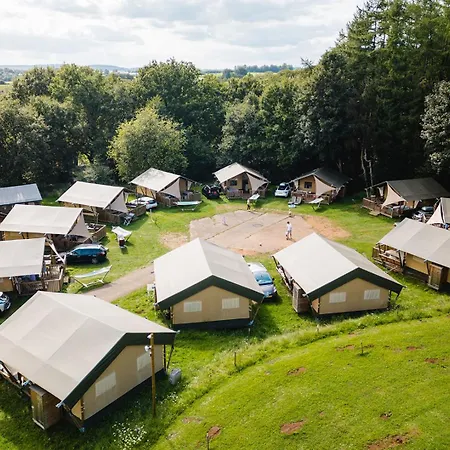 Glamping Οργανωμένο κάμπινγκ